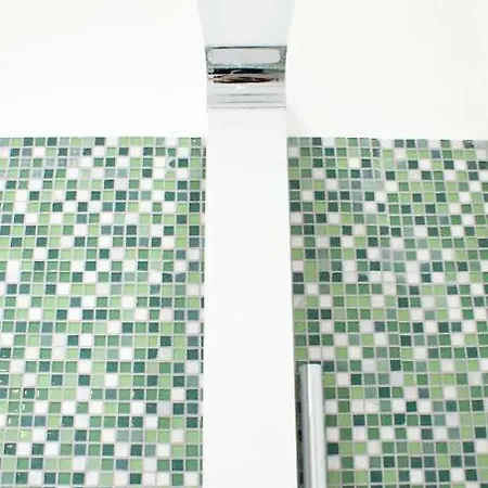 Like Family House Bed and breakfast